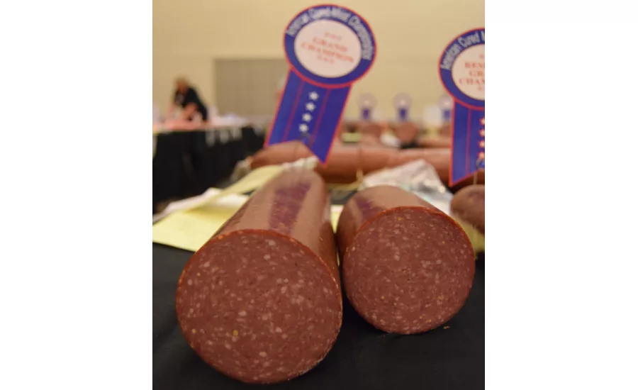 Grand Champion of Summer Sausage – Cooked: Dewig Meats, Haubstadt, Ind.