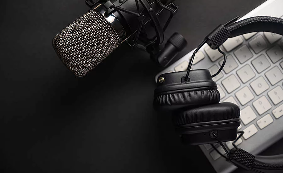 microphone, headphones, keyboard