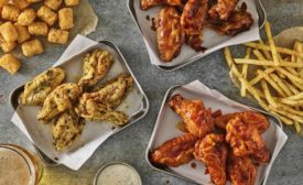 Smashburger launches chicken wings