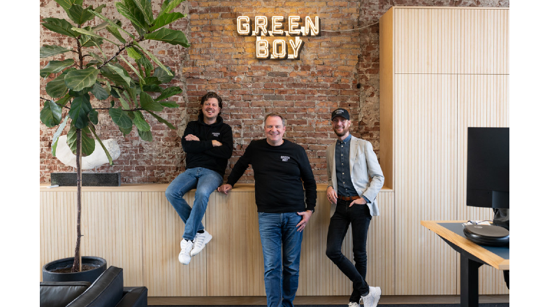 Former Interfoods CEO Jeroen van den Heuvel (middle) joins the two Green Boy Group Co-Founders Frederik Otten (right) and Peter van Dijken (left) as managing director