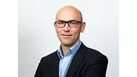 Headshot of Justin Hattee, KM's Packaging chief financial officer