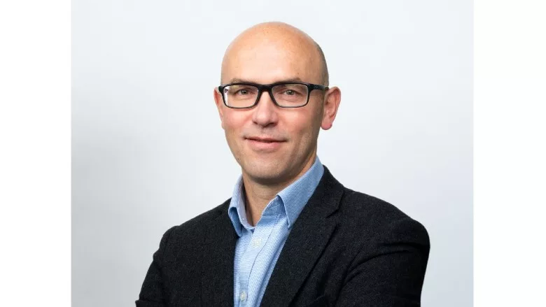 Headshot of Justin Hattee, KM's Packaging chief financial officer