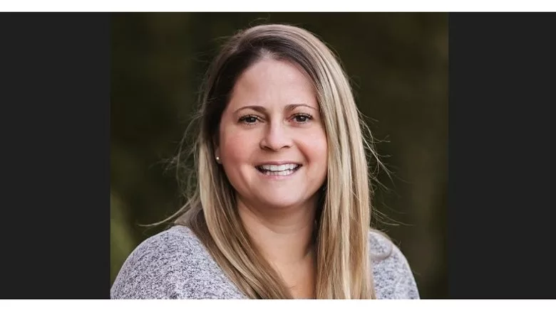 Robin Kix, renewal department manager for Lance Surety