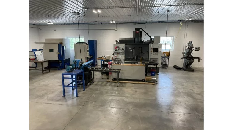 Vertical milling center