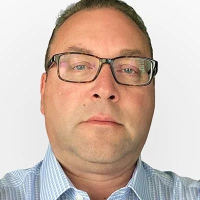 Thomas Bako headshot BAK Food Equipment.jpg