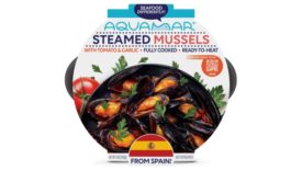 Aquamar Steamed Mussels with Tomato and Garlic