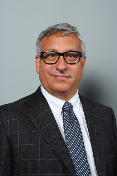 David Suarez, Research Leader for the Exotic and Emerging Avian Viral Disease Research Unit at the U.S. National Poultry Research Center