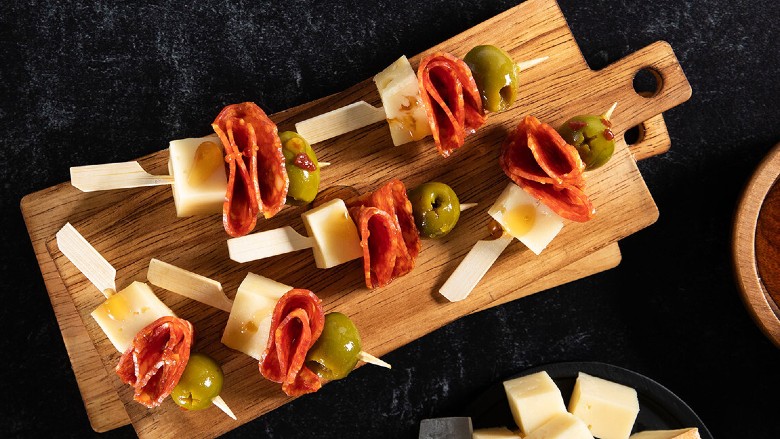 Columbus Uncured Pepperoni snacks