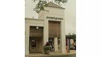Sweetgreen storefront