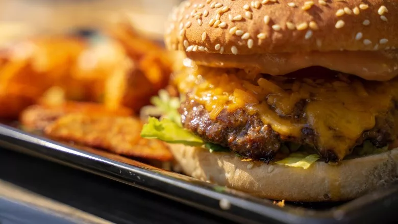 Cheeseburger