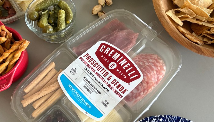 Creminelli Fine Meats Prosciutto & Genoa Entertaining Tray