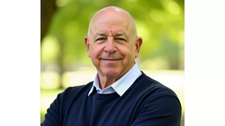 Michael E. Strauss headshot