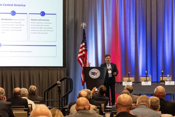 Ricardo Zúñiga, founding partner of consulting firm Dinámica Americas, offers an economic and political overview for Central America