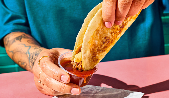 Shredded Beef Dipping Taco