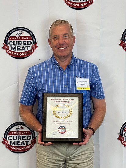 Steve Boyer with the Reserve Champion award for Frankfurters, Wieners Coarse Ground.