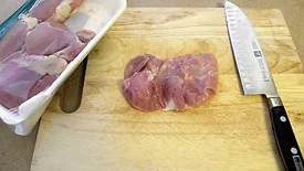 NCSU food safety study: 25% of participants contaminate salad with raw chicken