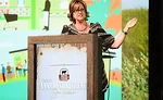  Kansas cattle rancher Debbie Lyons-Blythe addresses attendees at the Certified Angus Beef (CAB) brandâs annual conference