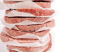 Interleaving involves flat or folded paper, film or foil that separates slices or servings