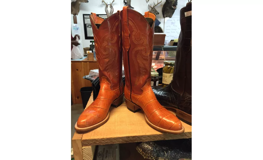 Cordray Farms alligator boots close up