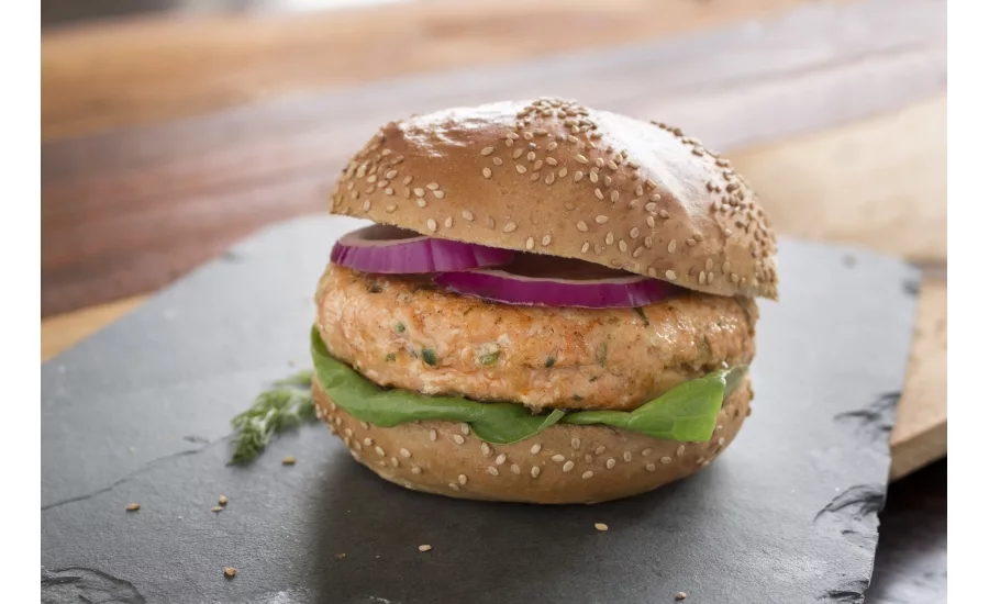 900 Salmon_Craft Burger-048.jpg