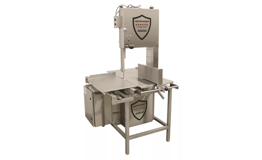 Defender-saw-900
