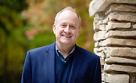 Doug Peckenpaugh headshot cropped